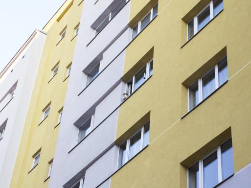 εξωτερική φωτογραφία κτηρίου με θερμομόνωση